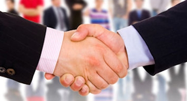 hop-tac-phan-mem-nhan-su